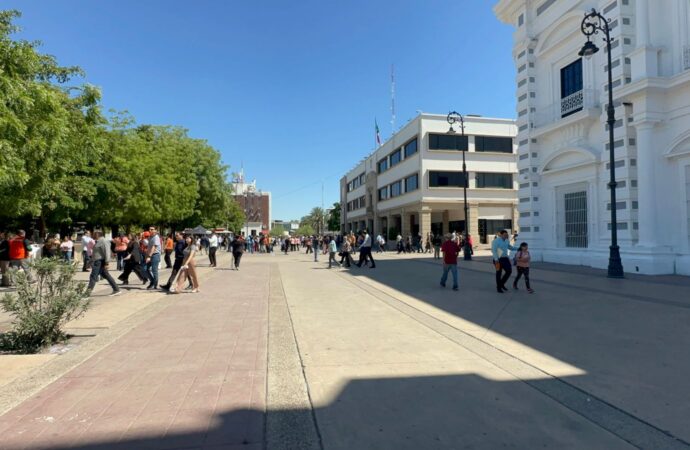 Evacúan con éxito mil 520 inmuebles en Sonora durante simulacro de emergencias