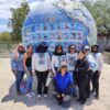Colocan Buscadoras por la Paz fichas de desaparecidos en el centro
