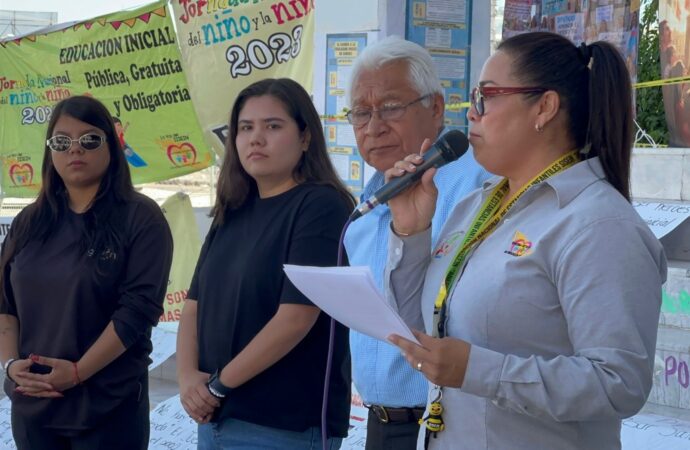 Encargadas de estancias infantiles anuncian huelga de hambre