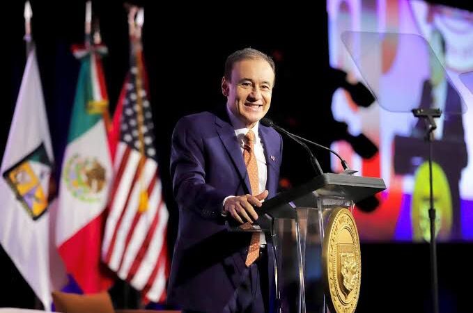 Aseguran que el gobernador de Sonora, Alfonso Durazo, mantiene vigente su visa