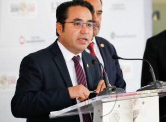 Heriberto Aguilar se baja de la contienda por la gubernatura para privilegiar la unidad en Morena