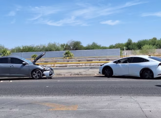 Choque en puente del Paseo Río Sonora evidencia punto de riesgo para automovilistas en Hermosillo