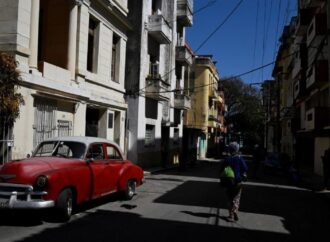 Cuba acusa a Estados Unidos de incumplir compromiso de ayuda humanitaria por 100 millones de dólares