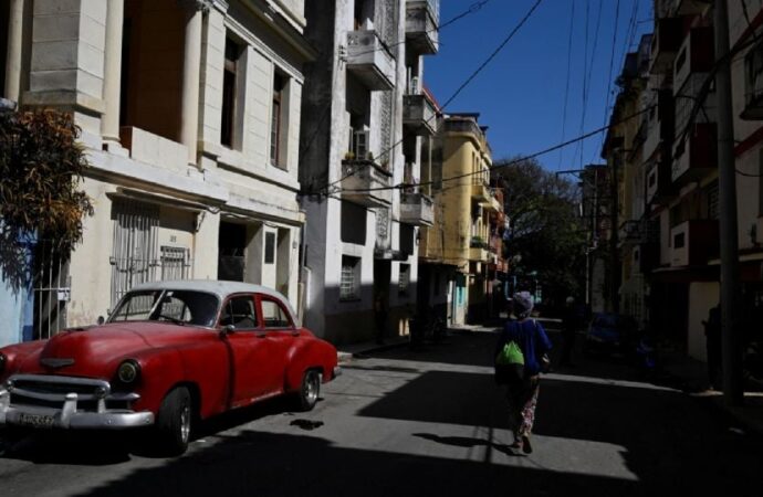 Cuba acusa a Estados Unidos de incumplir compromiso de ayuda humanitaria por 100 millones de dólares