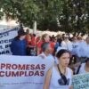 Bloquean derechohabientes y empleados del ISSSTE paralizan bulevar en Sonora