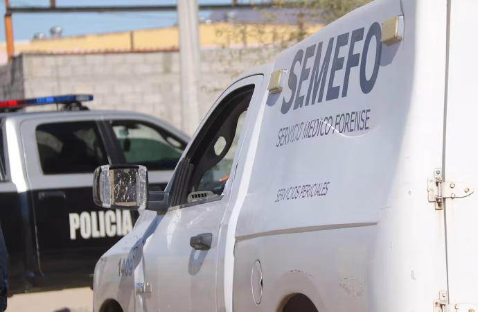 Asesinan a hombre a balazos dentro de un vehículo en Los Pinos Residencial de Hermosillo