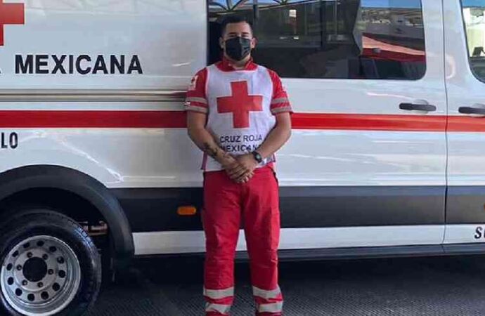 Llaman a ceder el paso de ambulancias de Cruz Roja en servicio