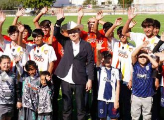 Durazo impulsa rehabilitación de más de 200 espacios deportivos en Sonora