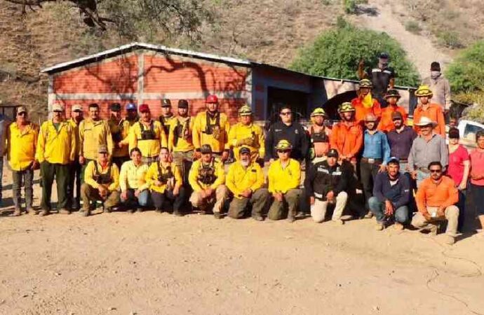 Logran control total de incendio forestal en Arivechi tras semanas de combate