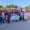 Maestros marchan por el centro de Obregón en busca de mejores ingresos