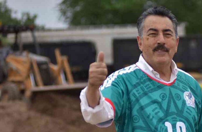 Lamarque supervisa obras de drenaje mientras Cajeme vive la fiebre del Mundial