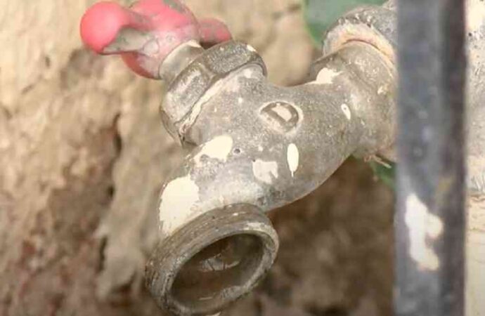 Advierten baja presión de agua en tres colonias de Ciudad Obregón por obras en la red hidráulica