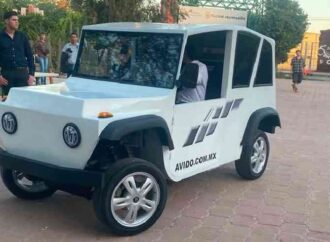 Presentan estudiantes del ITH prototipo de auto eléctrico