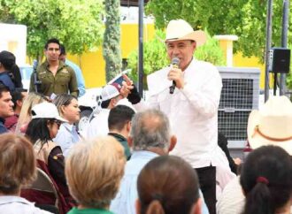Lleva Gobernador Durazo becas, obras y servicios gratuitos a miles de familias de la sierra sonorense