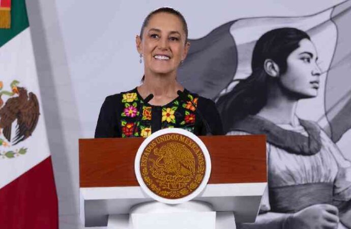 Sheinbaum reconoce la labor de los padres mexicanos en su día
