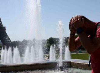 Francia activa alerta roja por ola de calor con temperaturas de hasta 43 grados