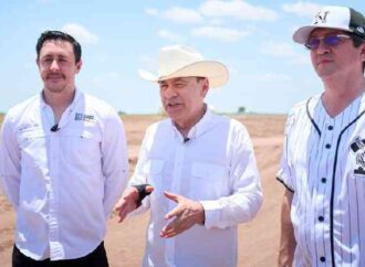 Durazo supervisa Viviendas del Bienestar en Navojoa; promete entregar 20 mil casas antes de concluir su gobierno