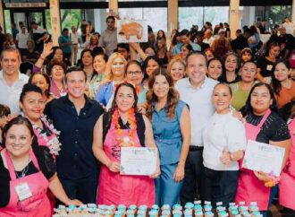 Respalda Astiazarán a más de 300 mujeres emprendedoras con Maxi Apoyo