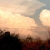 Advierten sobre calor extremo y probabilidad de tormentas en Sonora
