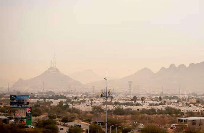 Prevén temperaturas de hasta 45 grados y lluvias aisladas en Sonora durante los próximos días