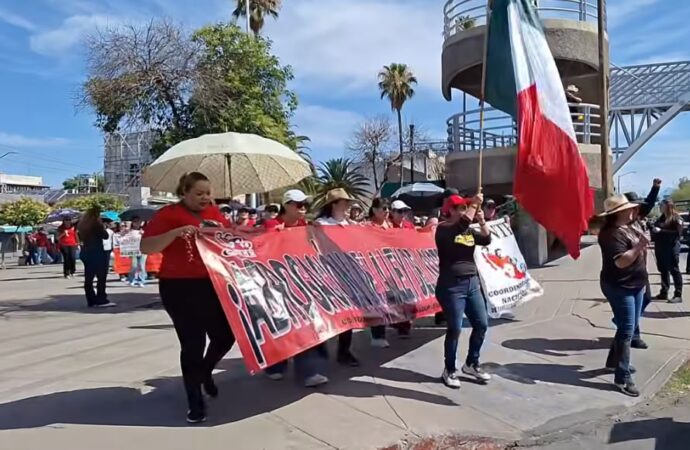 Modifican calendario escolar en la Unison tras solución a huelga