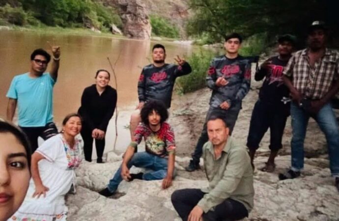 En Sonora, activistas quedan varados en sierra de Álamos tras crecida de río; piden helicóptero de rescate