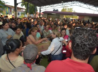 DIF Navojoa acerca servicios gratuitos a cientos de familias en la Francisco Villa