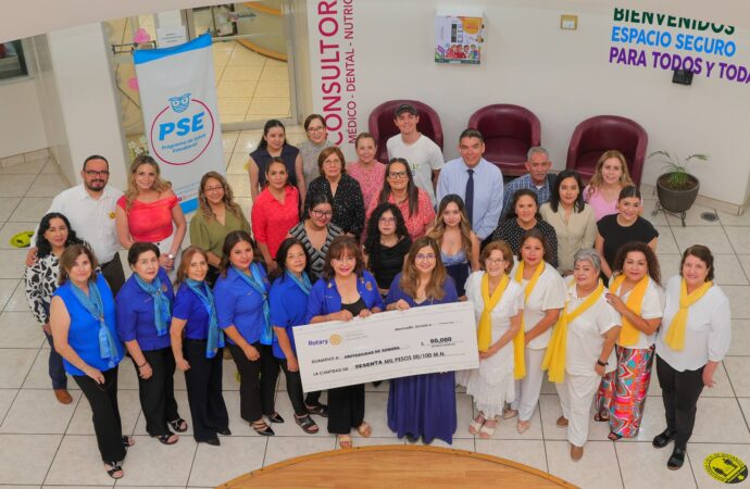 Universidad de Sonora recibe donativo de 60 mil pesos para apoyar a estudiantes y fortalecer servicios de salud