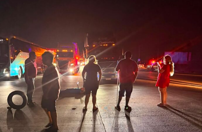 Apagón en el sur de Hermosillo desata bloqueo; CFE restablece el servicio