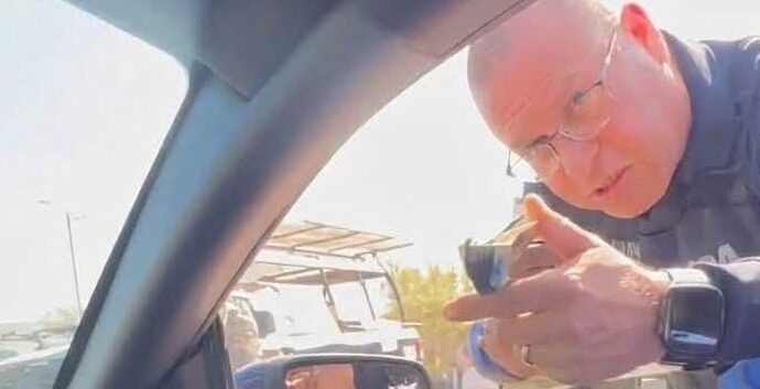 Separan de su cargo a comandante en Guaymas