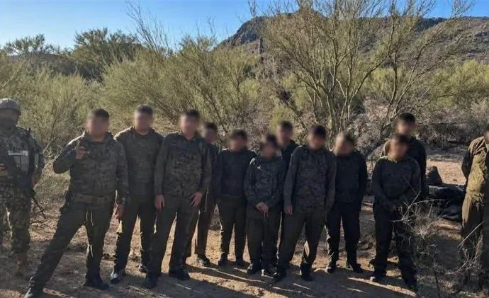 Interceptan a 12 migrantes en Nogales durante operativo de seguridad en la frontera