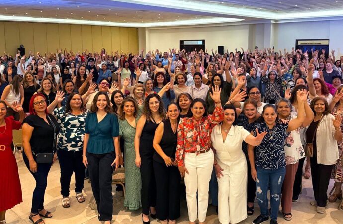 Las mujeres son el corazón de la Transformación: Celida López