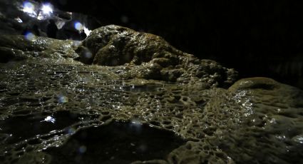 Buscan a cuatro integrantes de una familia atrapados en una gruta de Puebla tras intensas lluvias