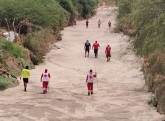 Continúa búsqueda de hombre arrastrado por la corriente en canal de Hermosillo tras las lluvias