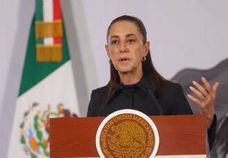 Sheinbaum niega participación del Gobierno en recomendación de la CNDH sobre el caso Ayotzinapa