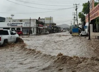 Lluvias dejan cuatro muertos y graves daños en Nogales; activan Plan DN-III-E