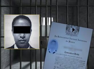 Encarcelan a exfuncionaria de la FGR por presentar un título falso de la UNAM
