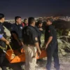 Rescatan con vida a adulto mayor de 91 años extraviado en el cerro La Rinconada de Hermosillo