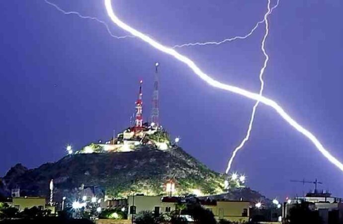 Regresan las tormentas a Hermosillo: prevén posibles lluvias esta noche