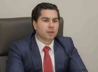 Solicitan retirar a policías y vallas del Congreso