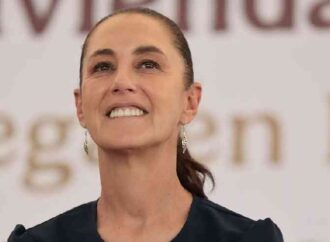 Sheinbaum concluye gira por Durango y Zacatecas con entrega de viviendas y programas del Bienestar