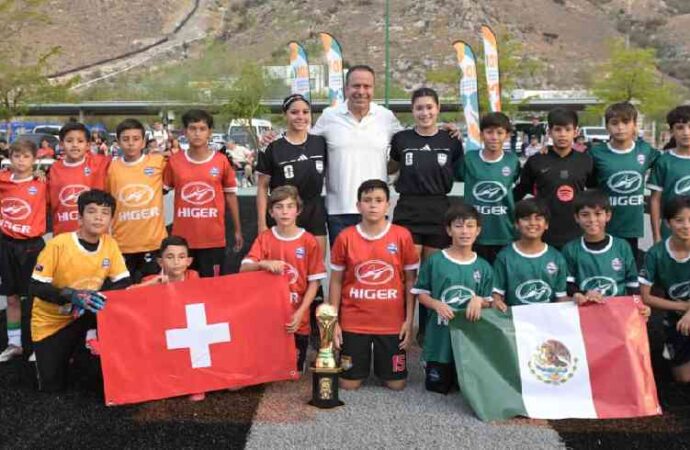 Celebra Toño Astiazarán exitoso cierre del torneo de futbol “El Mundialito H”