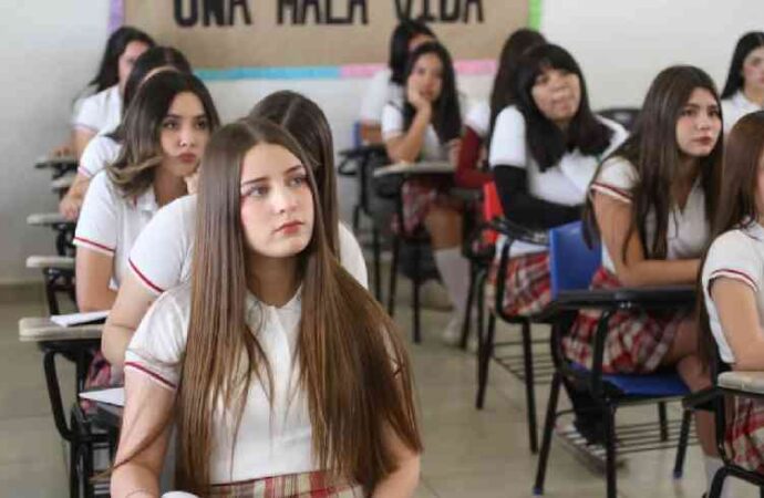 Cecyte Sonora invita a estudiantes de nuevo ingreso a realizar su proceso de inscripción en tiempo y forma.