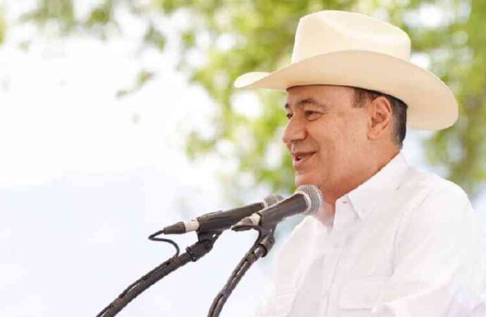 Entran en operación al 100% dos etapas de la planta solar más grande de Latinoamérica: Durazo