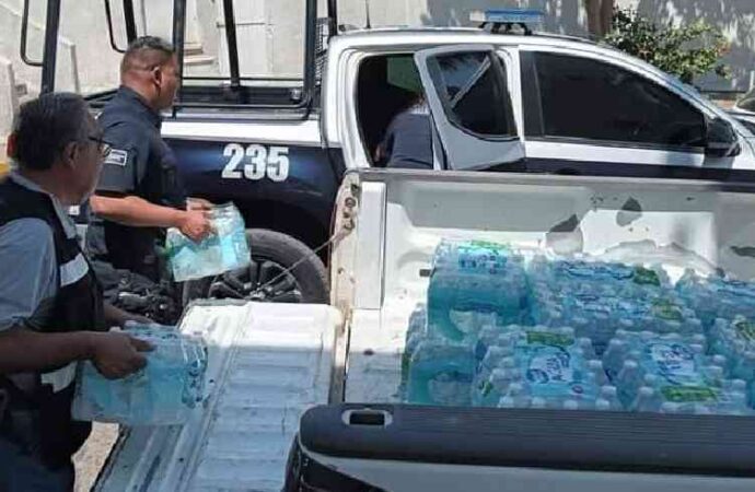Protección Civil instala punto de hidratación ante temperaturas extremas en Ciudad Obregón