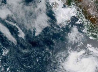 Huracán Genevieve alcanza categoría 1 y dejará lluvias en Sonora y el occidente del país