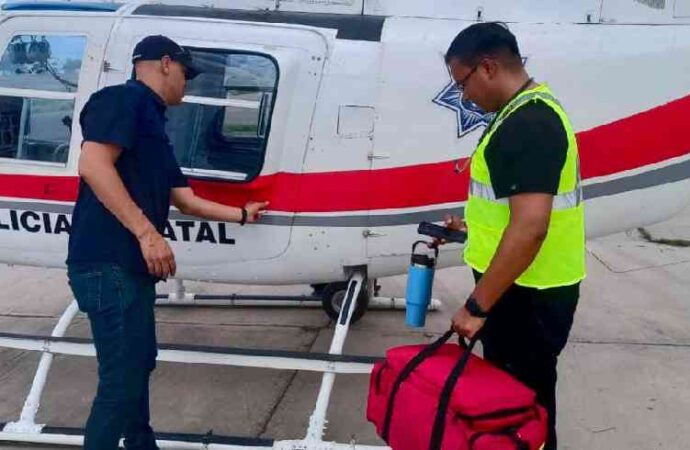 Helicóptero de la Policía Estatal salva una vida en la comunidad guarijía de Aquinavo.