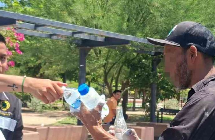 Activa Gobierno de Hermosillo Operativo de Hidratación por altas temperaturas