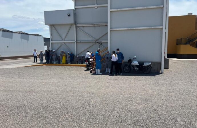 Fuga de amoniaco en planta de Ciudad Obregón deja 18 trabajadores afectados