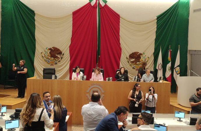 Retoman diputado locales actividades en instalaciones del Congreso